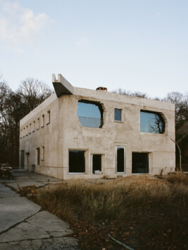 antivilla arno brandlhuber berlin architektur 