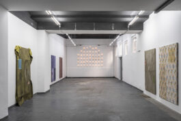 nigin beck exhibition view berlin beware o wanderer 