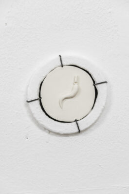 nigin beck exhibition view berlin beware o wanderer 