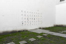 nigin beck exhibition view berlin beware o wanderer 